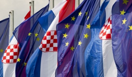 EU-Hrvatska_620x0