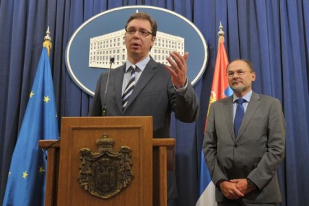 vucic-kacin-foto vest