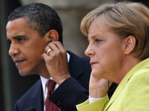 2013-10-28-obama_merkel-300x225