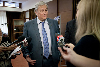 Леонид Решетњиков, генерал-потпуковник Спољне обавештајне службе РФ у пензији Леонид Решетњиков, генерал-потпуковник Спољне обавештајне службе РФ у пензији