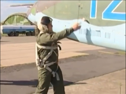Малезијски Боинг оборио украјински пилот Дмитро Јакацуц топом Су-25 од 30 мм