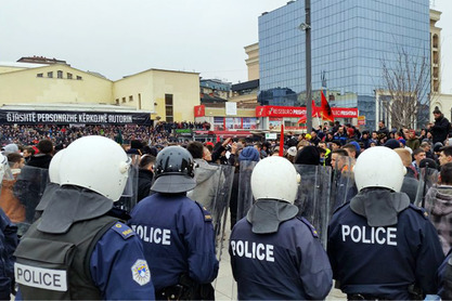 Протест  у Приштини - противе се и формирању Заједнице српских општина (ЗСО)