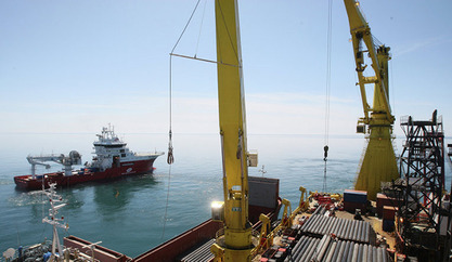 Италијански брод који ће дном Црног мора полагати цеви Турског тока плови према Анапи