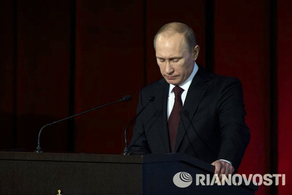 Блумберг плаши свет победама Путина и Трампа, падом Меркелове и распадом ЕУ Блумберг плаши свет победама Путина и Трампа, падом Меркелове и распадом ЕУ